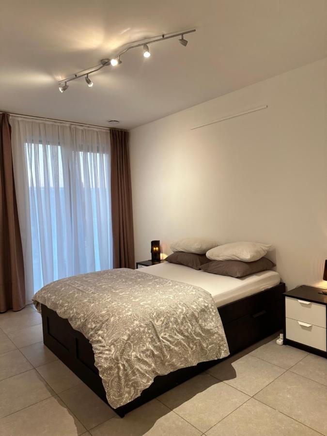 Canal View One Bedroom Flat 브뤼셀 외부 사진