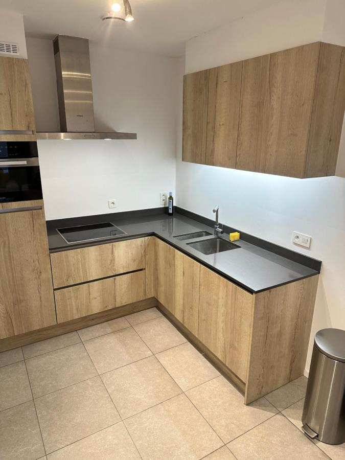Canal View One Bedroom Flat 브뤼셀 외부 사진